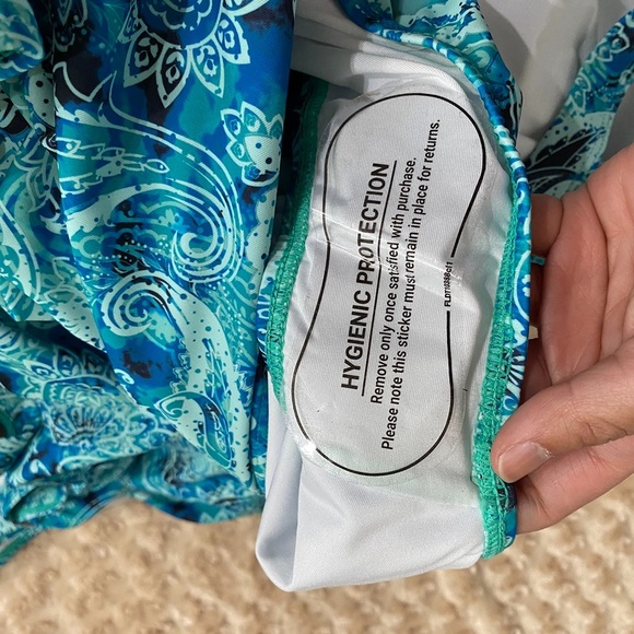 New Women 22W Daci Plus Size One Piece Swimsuits - Tummy Control Bathing Suit - Picture 5 of 6